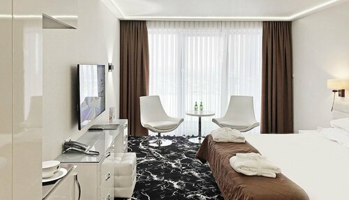 Гостиница Odyssey ClubHotel Wellness & SPA в Кельце