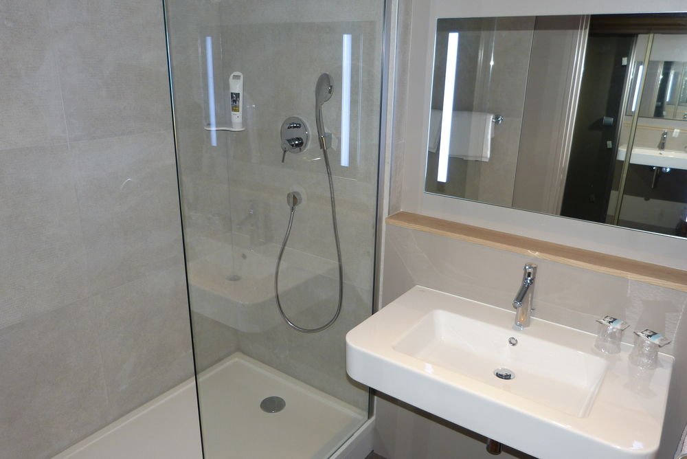 Фото 15338315024