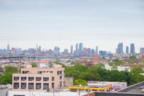 Фото Phoenix Hotel