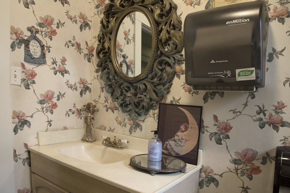 Фото Gaslamp Quarter Hotel