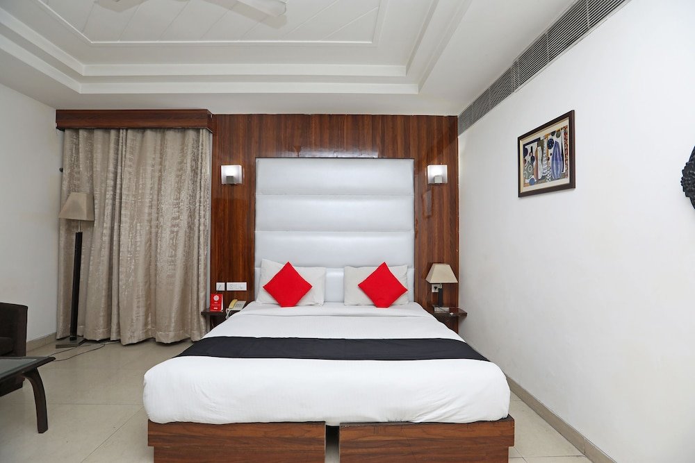 Фото Hotel Impress