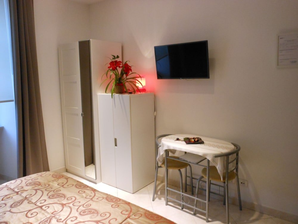Фото B&b Domus Chiara