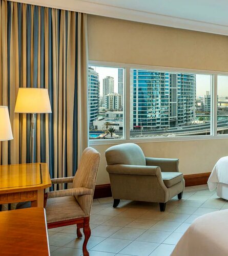 Внешний вид отеля Sheraton Jumeirah Beach Resort в Мерсе Дубае, фото 3