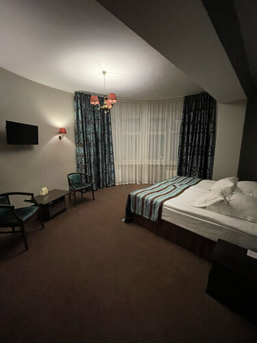 Гостиница Граф Толстой в Брянске