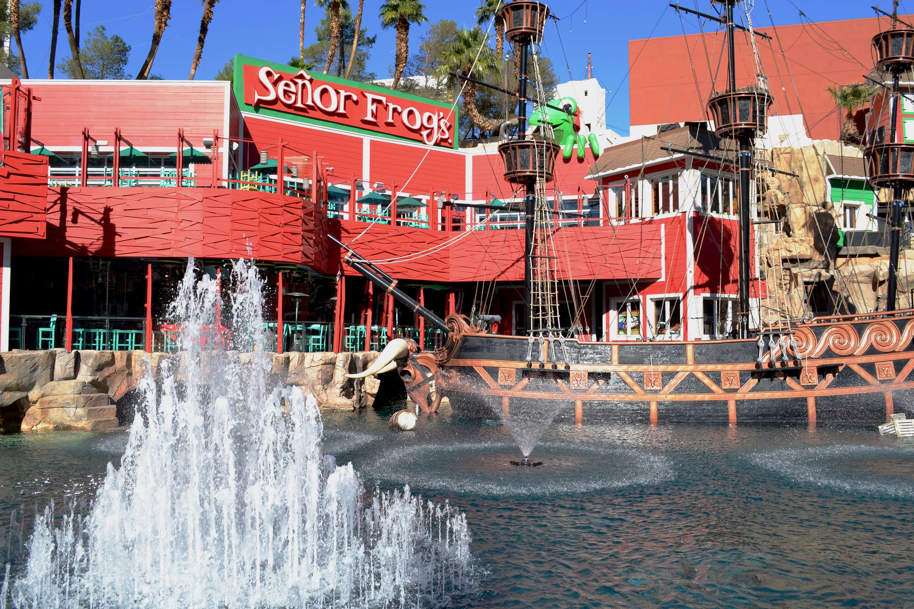 Фото Treasure Island - Ti Hotel & Casino, a Radisson Hotel