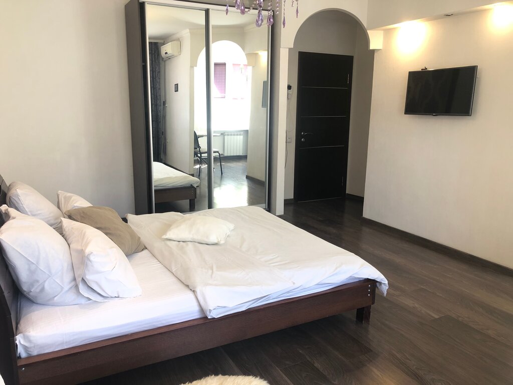Alojamiento en alquiler diario Apartments Sevastopolskaya 22/2, , foto