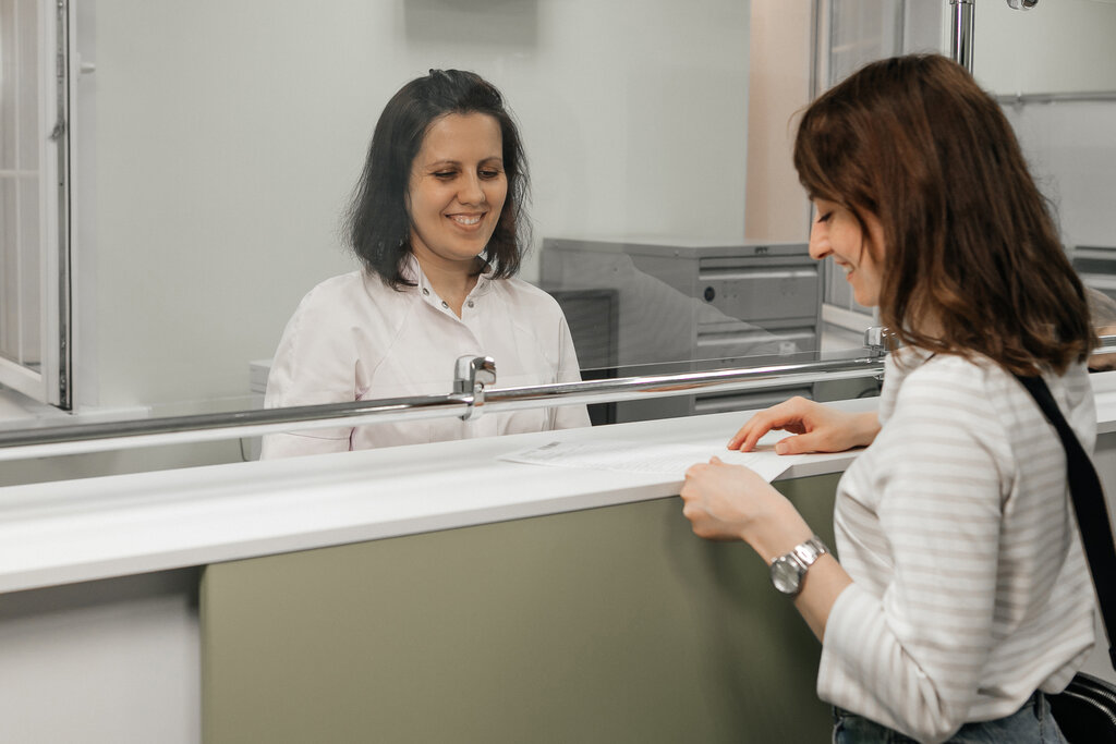 Profmed, Multidisciplinary Medical Center Ekaterinburg, Pervomayskaya, 75a - тел