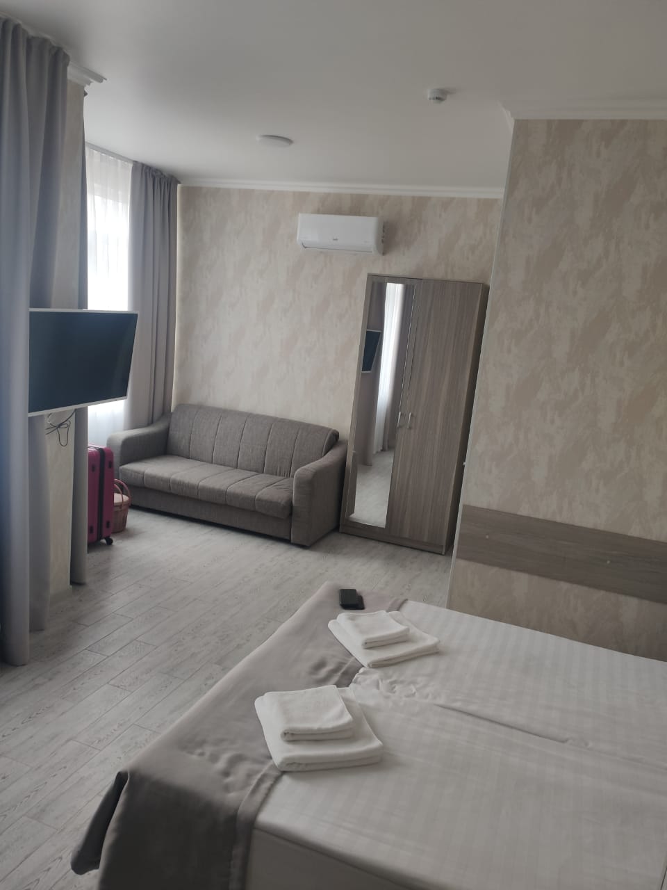 Фото Атлант на Нижнеимеретинской