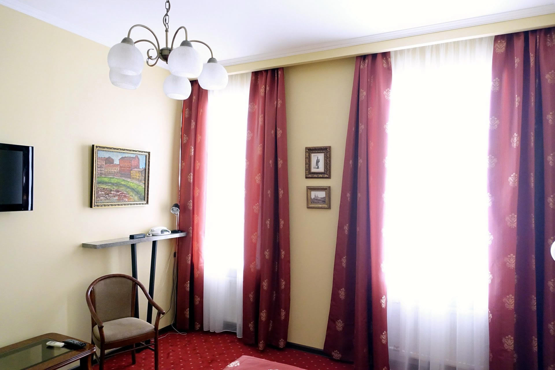 Фото Холстомер