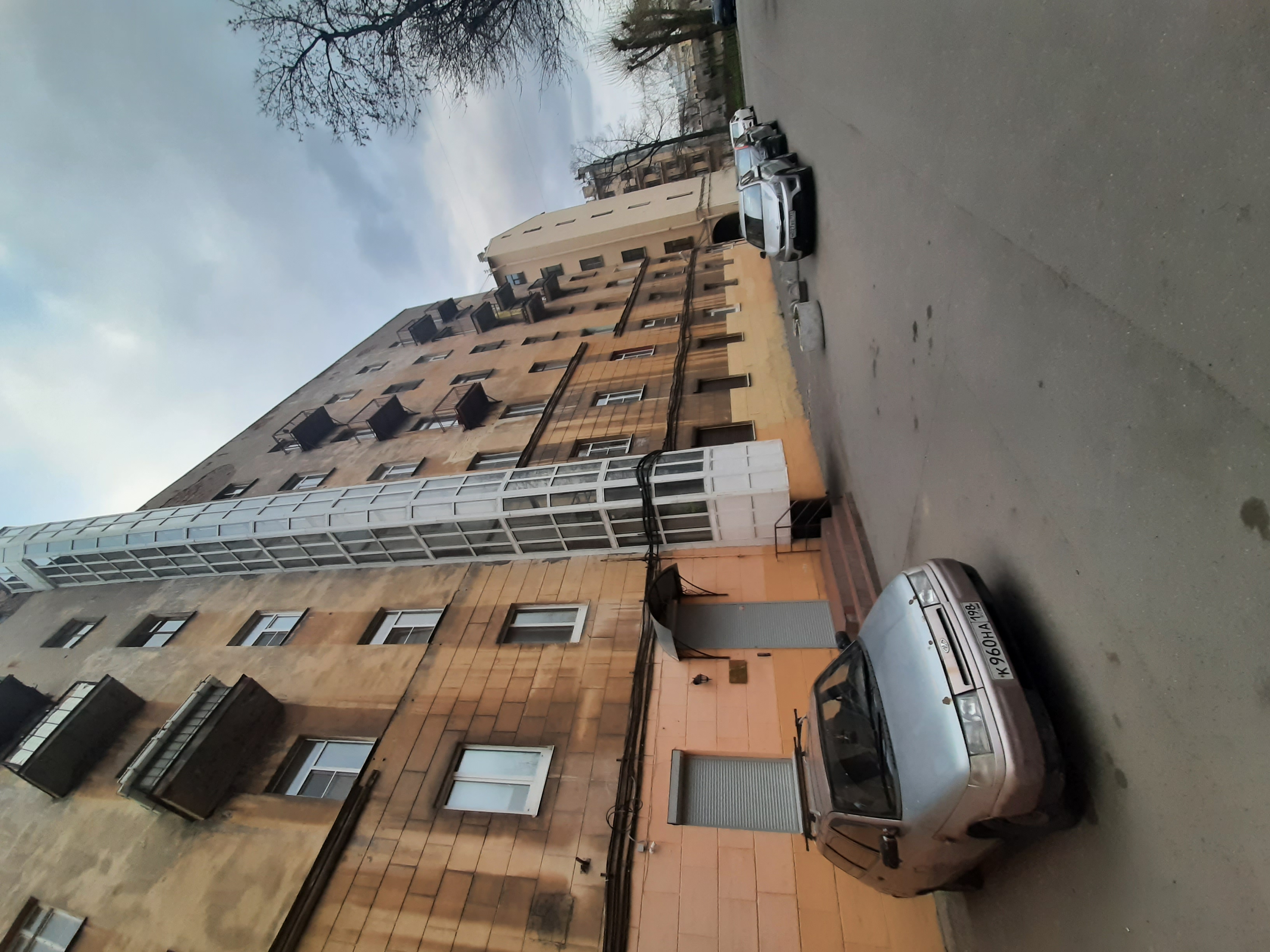 Фото Демократ