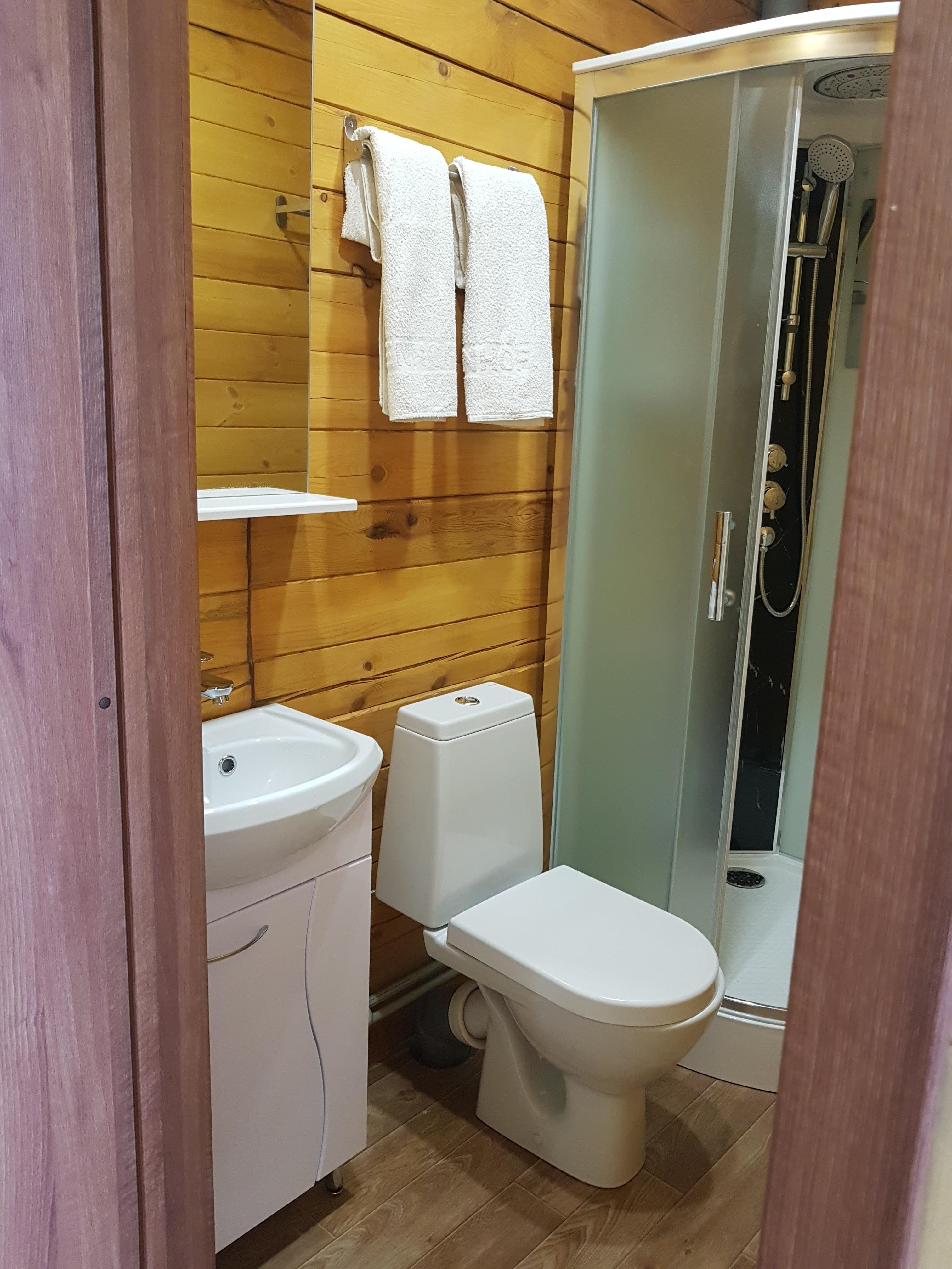 Фото Кречет