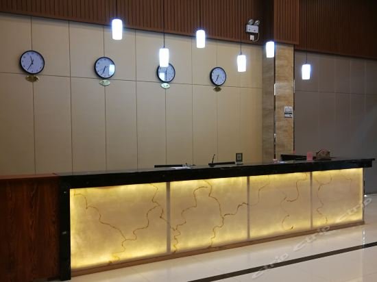 Фото Zhetai Hotel