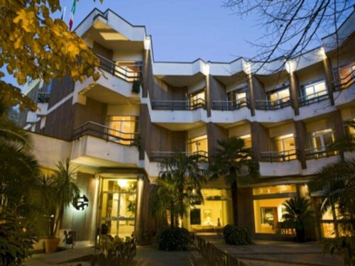 Внешний вид отеля Mini Palace Hotel в Витербо, фото 5