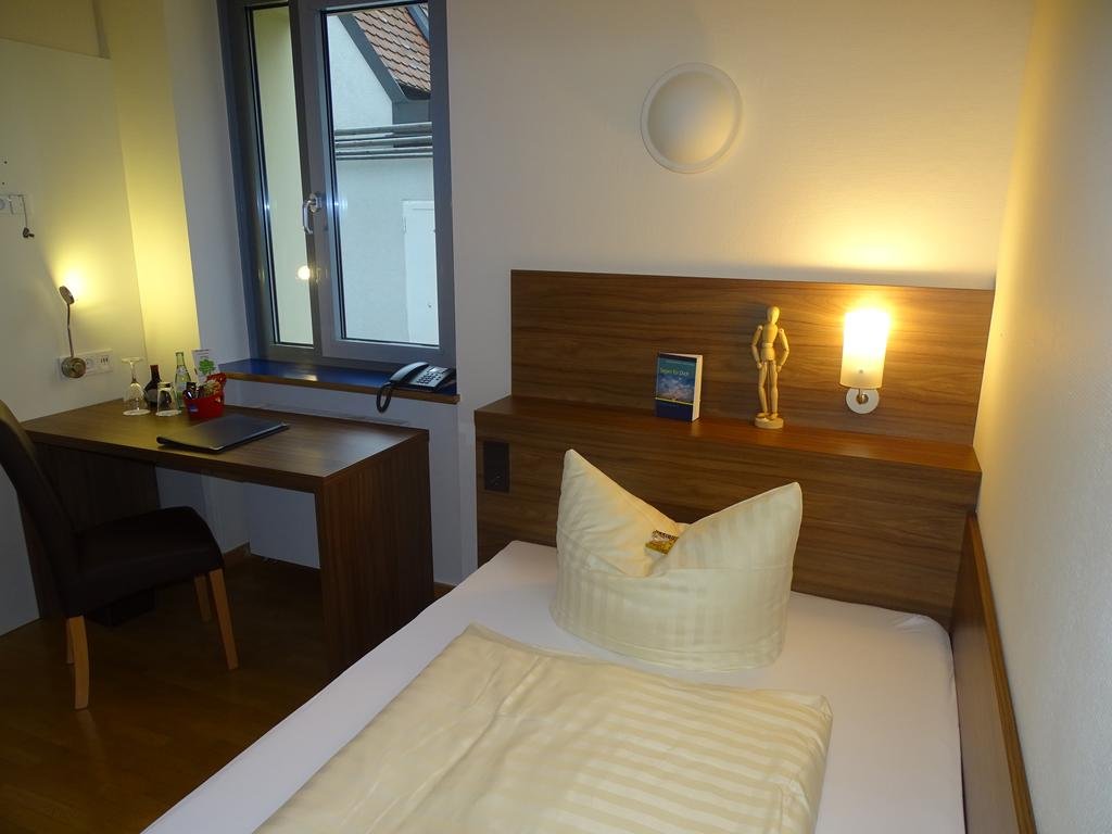 Фото Kolping-Hotel