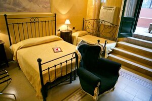 Villa Antica Tropea (La Garriga, Cànoves i Samalus, Calle Calabria, 37), hotel