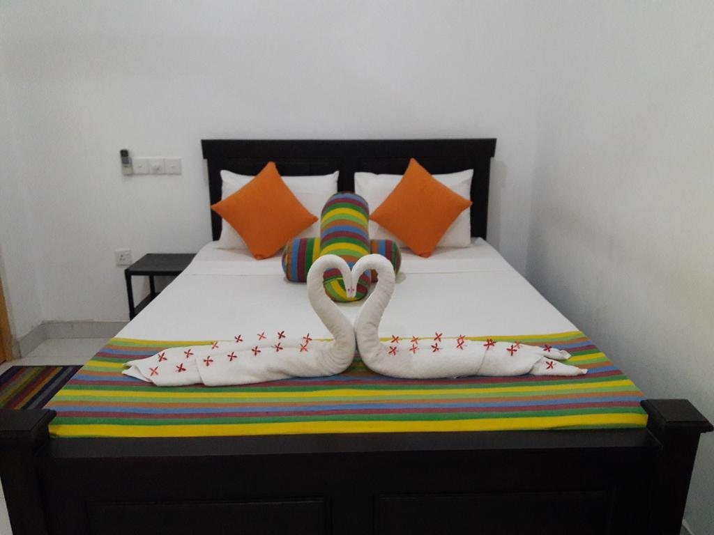 Фото N. L. I. Guest House