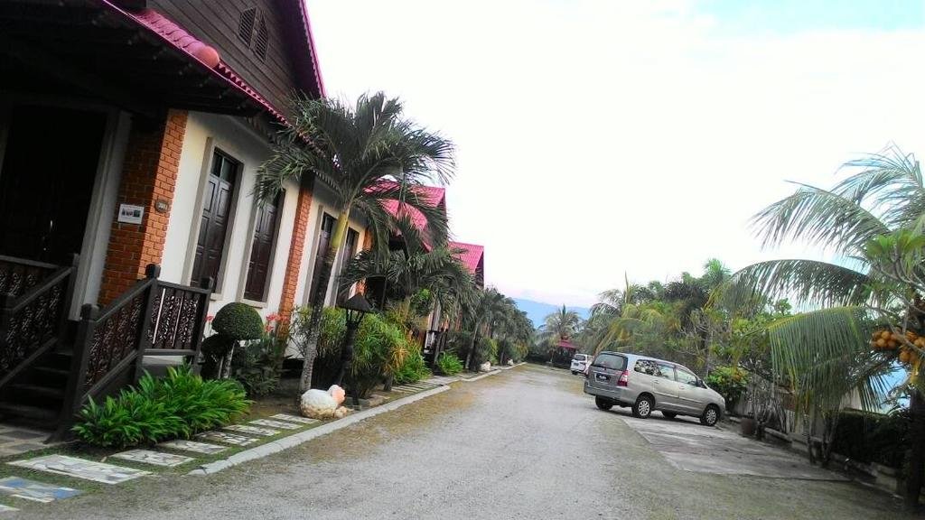 Фото Jasmine Villa Tropical Garden