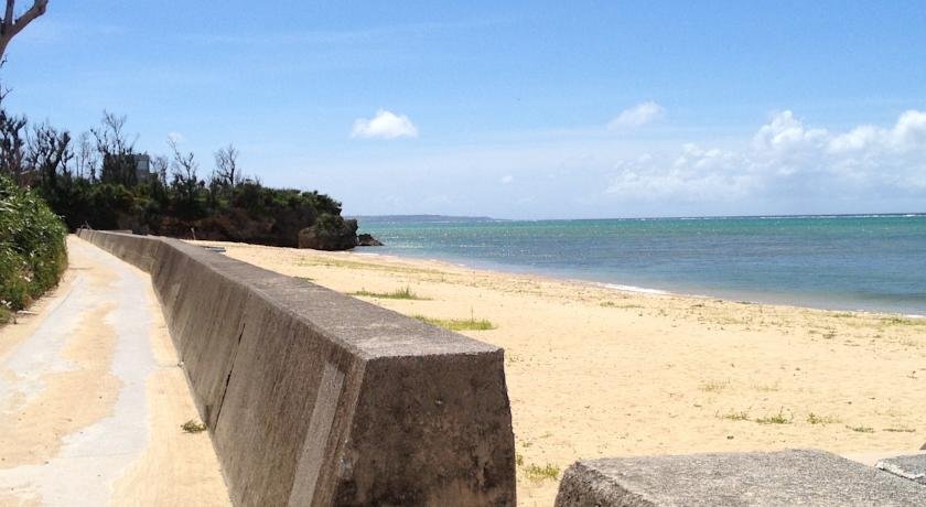 Фото Nakijin no Yado Hibiscus