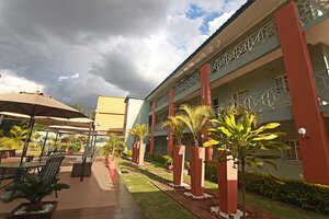 Гостиница Fallsway Apartments Burley Court в Лусаке