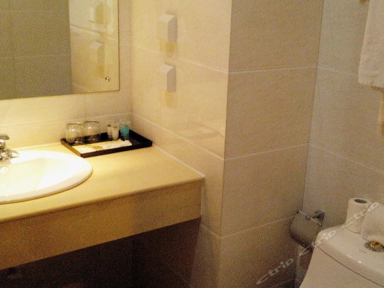 Фото Baiyi Hotel Apartment