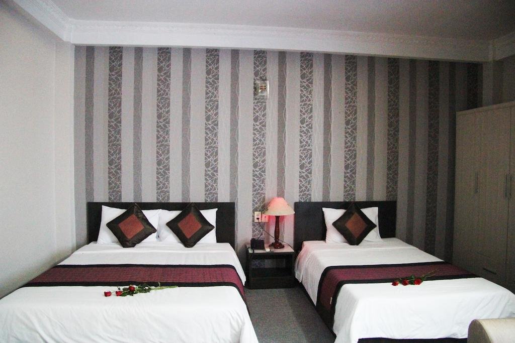 Фото Quynh Giang Hotel