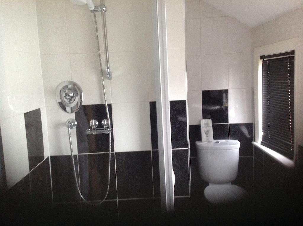 Фото Heathfield Bed and Breakfast Guest House