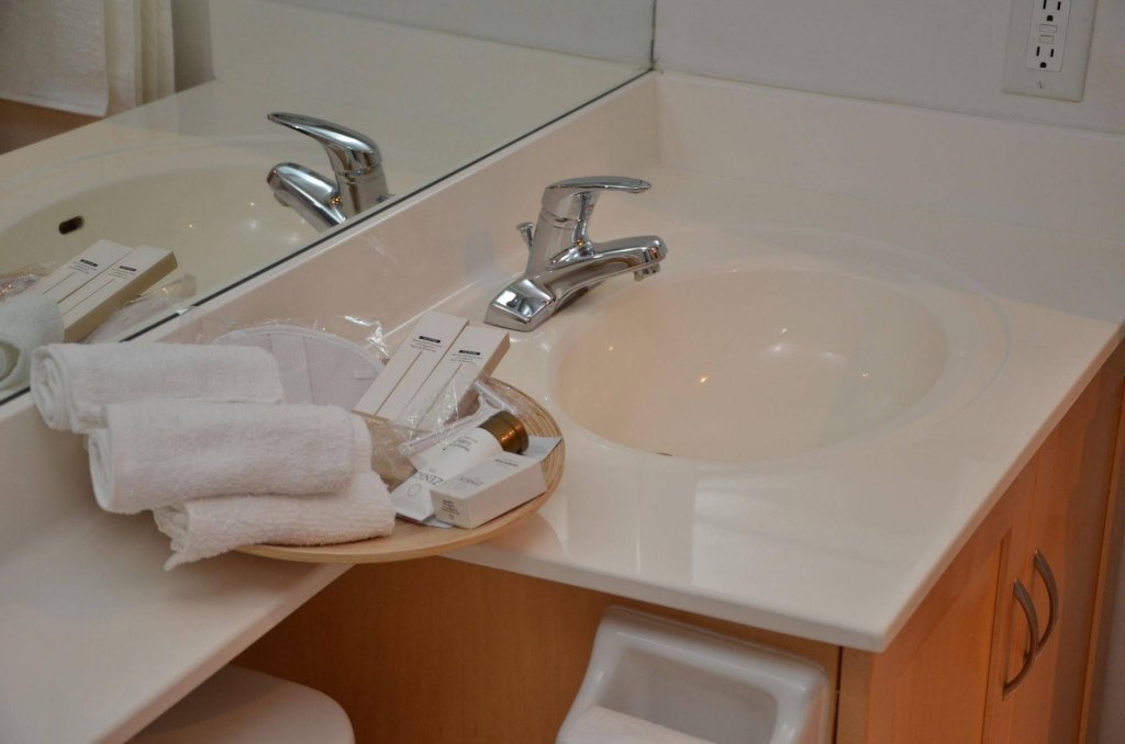 Фото Livingsuites Toronto