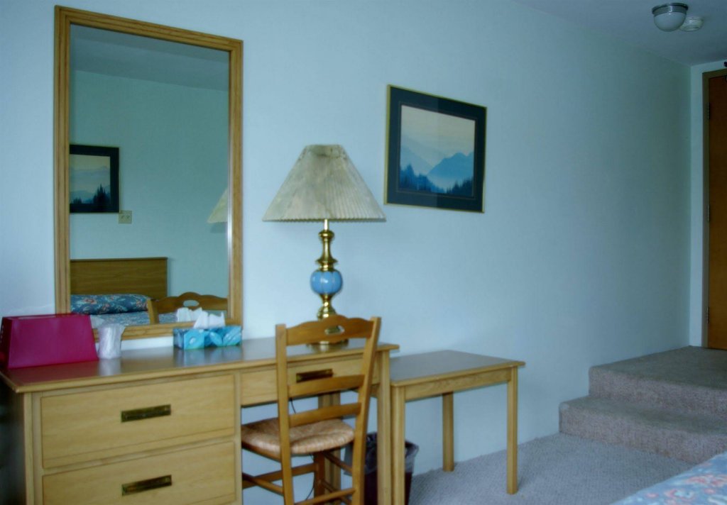 Фото The Tidal Bore Inn