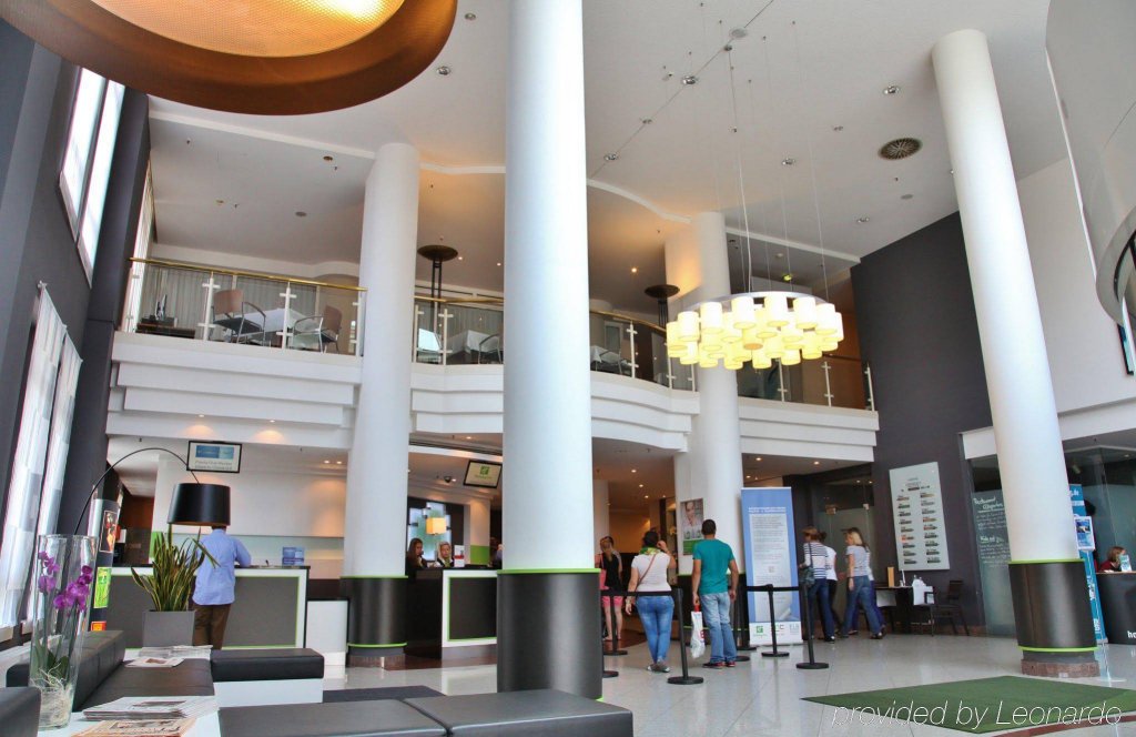 Фото Holiday Inn Hamburg Hafencity an Ihg Hotel