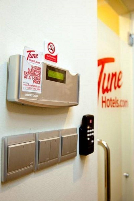 Фото Tune Hotel - Danga Bay, Johor