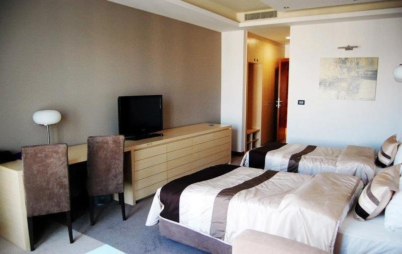 Фото Garni Hotel Centar