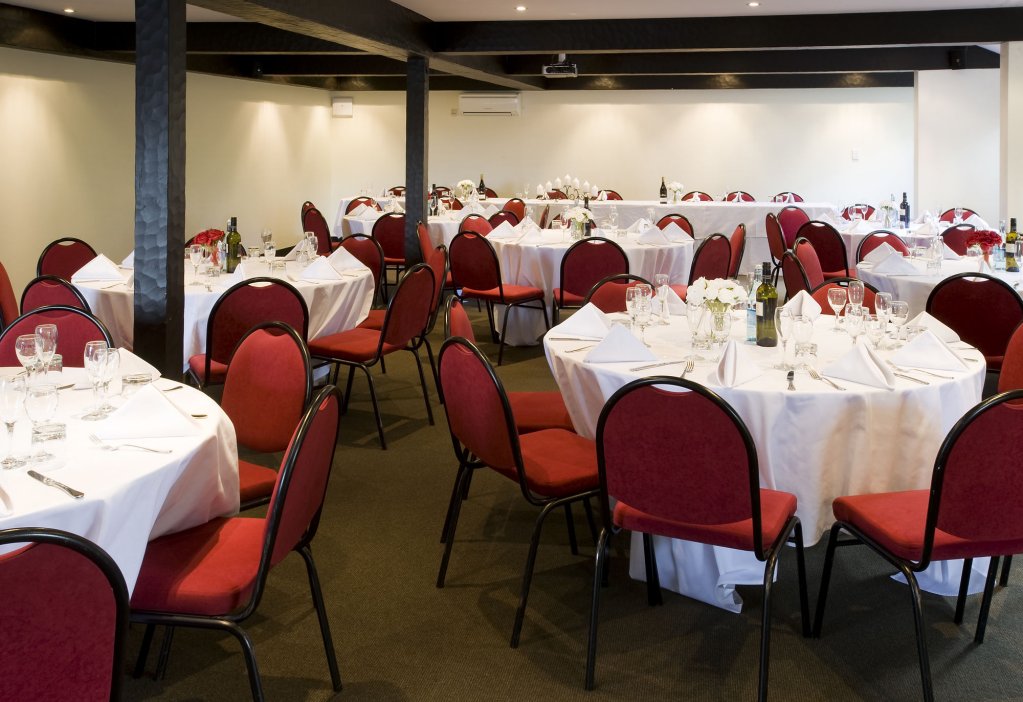 Фото The Surrey Hotel