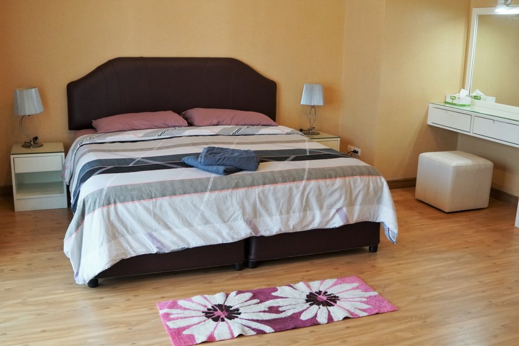 Фото Nantaram Road Guest House