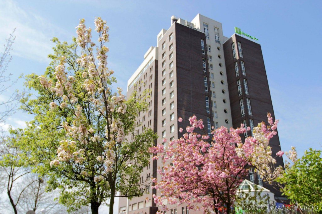 Фото Holiday Inn Hamburg Hafencity an Ihg Hotel