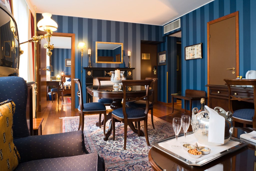 Фото Thon Hotel Bristol Stephanie