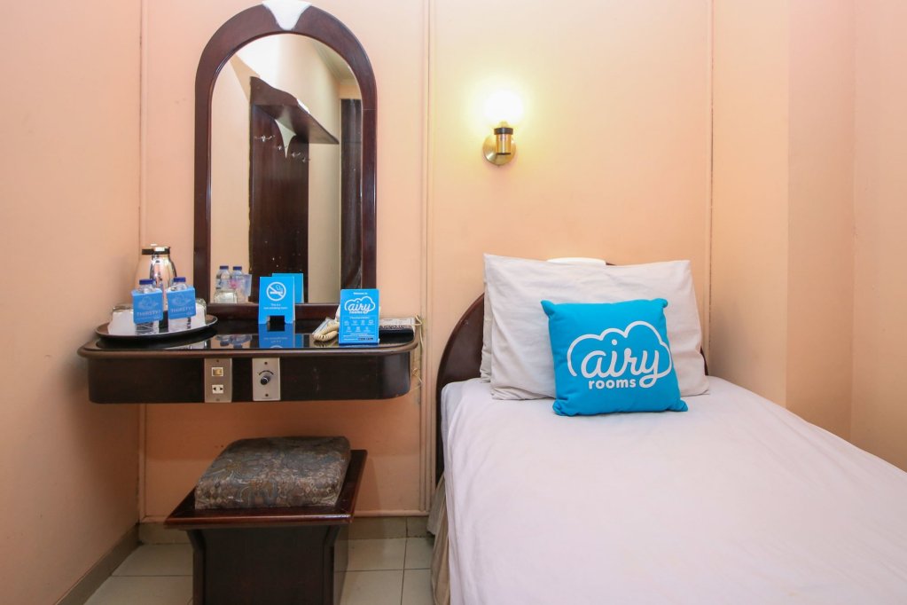 Фото Airy Asemka Toko Tiga Seberang 27 Jakarta