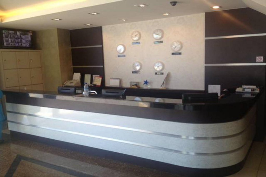 Фото Syaz Meridien Hotel