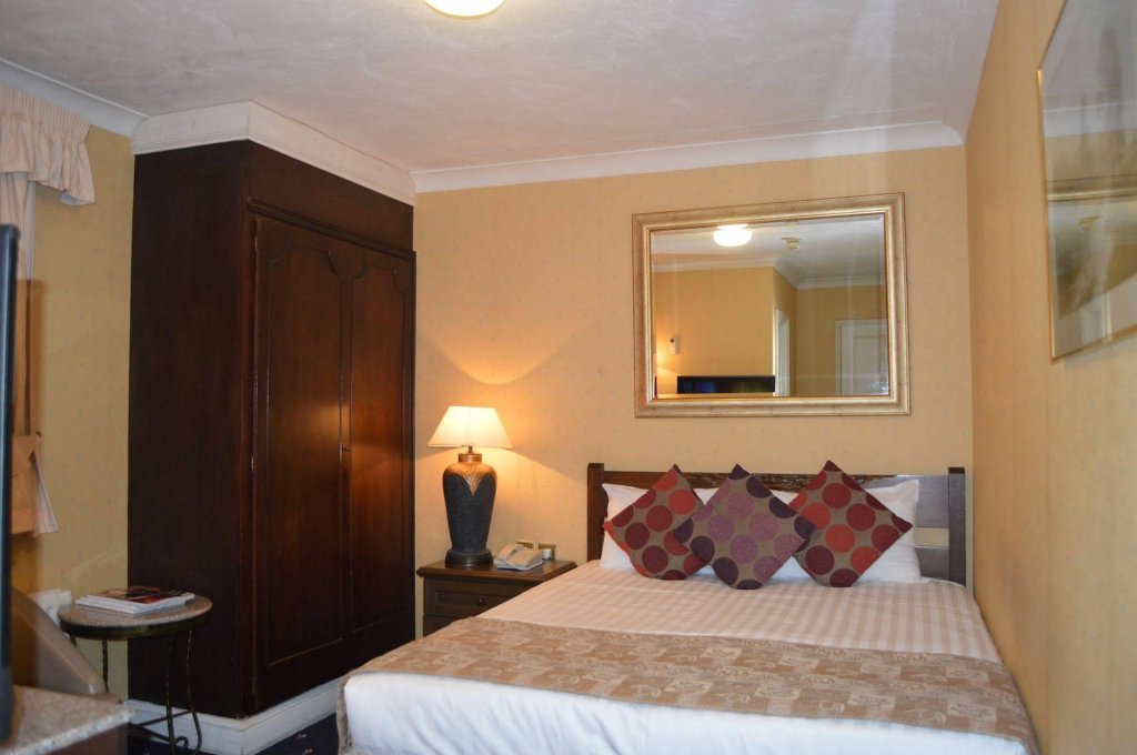 Фото Holiday Villa