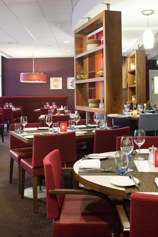 Фото Novotel Leeds Centre