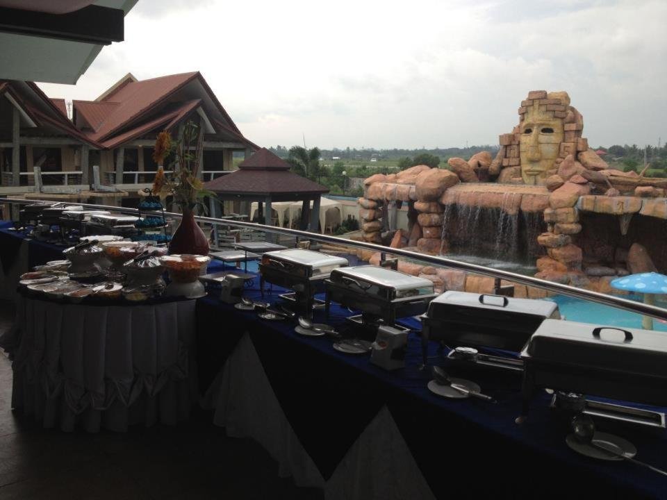 Фото Mo2 Westown Hotel Iloilo