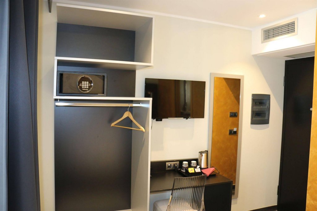 Фото Hôtel Boutique Richelieu Lyon Gare Part Dieu