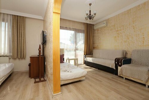 Гостиница Camelot Apartment в Фатихе