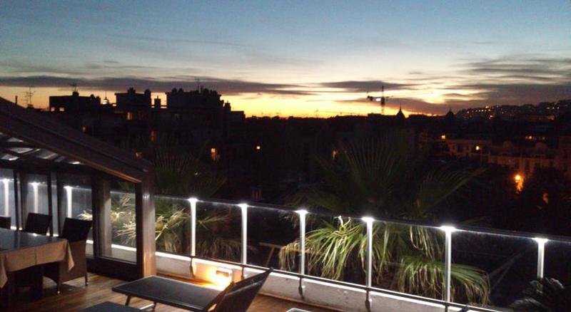 Фото Le Goldstar Appartements Nice