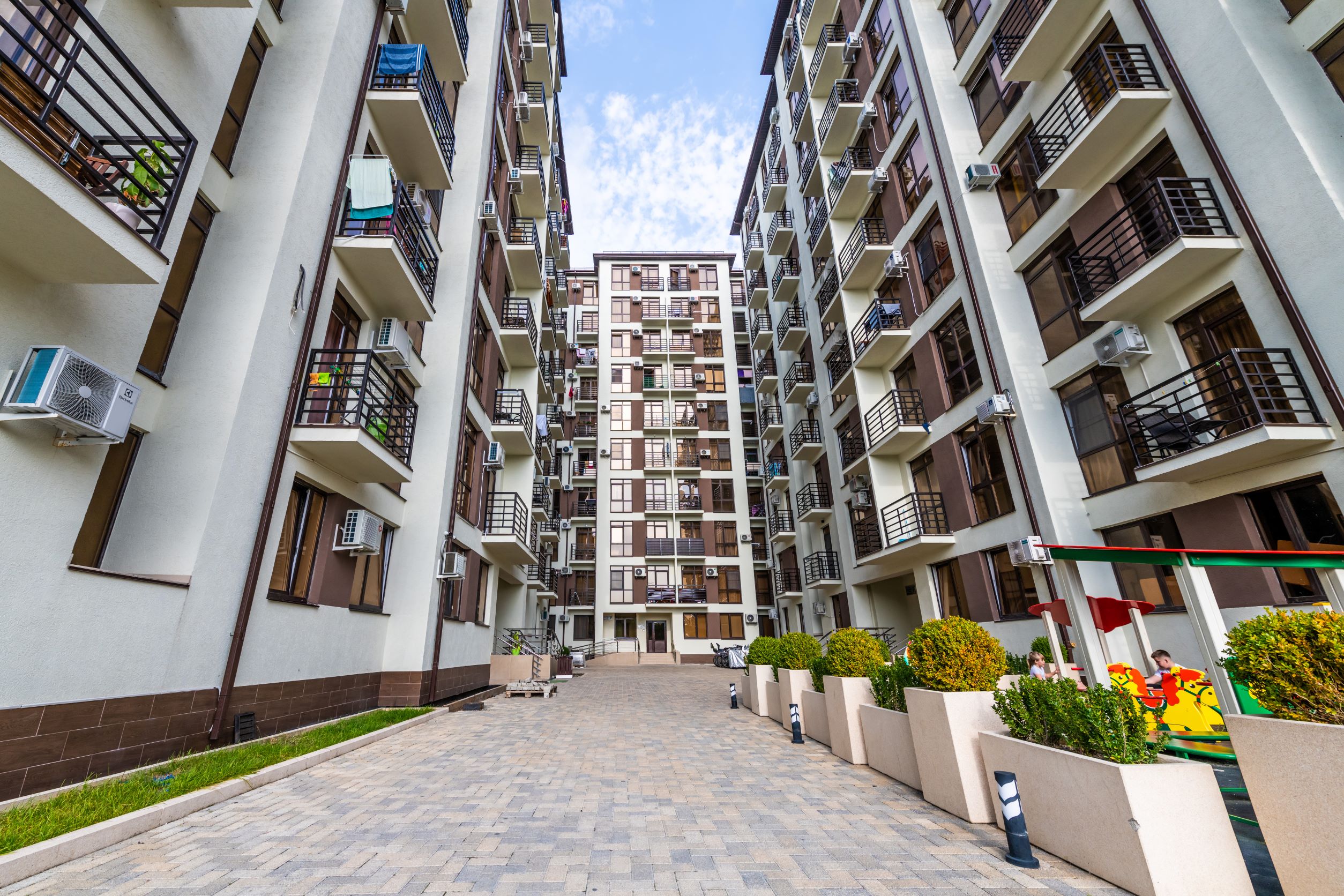 Фото Оплот Апартаменты Сорренто Парк