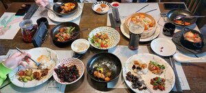 Kitayskiye novosti (Noviy Arbat Street, 17), restaurant