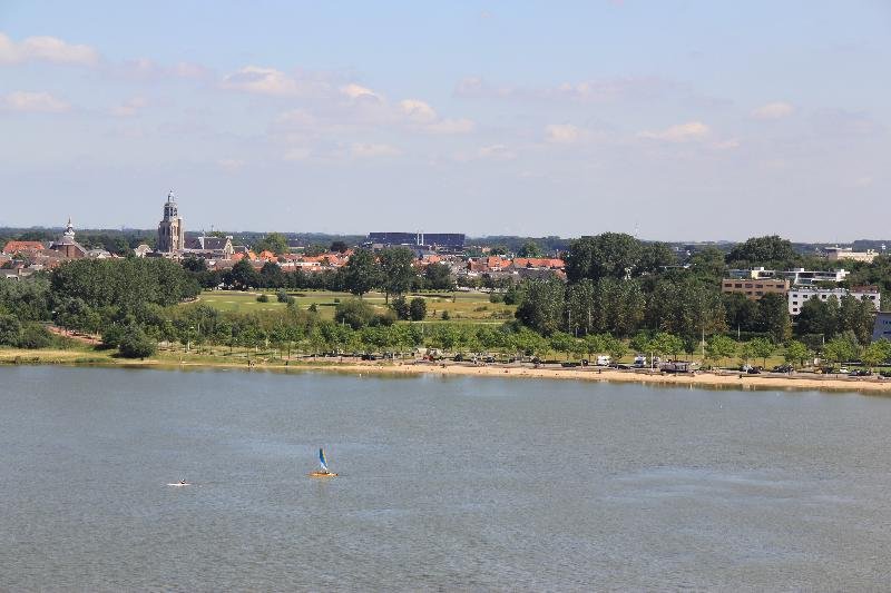 Фото Fletcher Hotel-Restaurant Stadspark