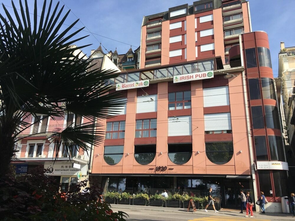 Фото Montreux Lake View Apartments City Centre