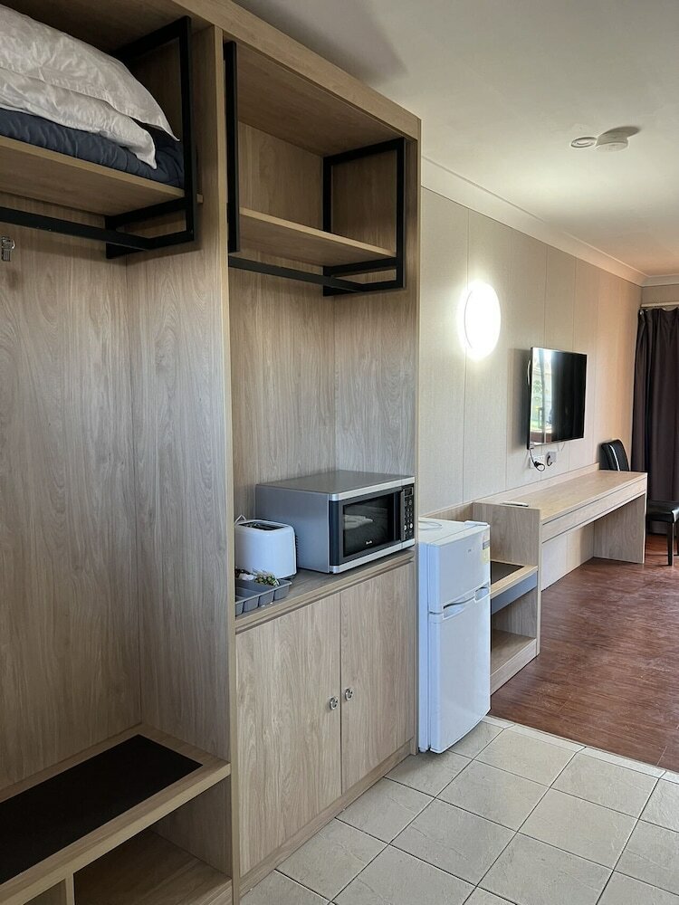 Фото Central Jetty Motel