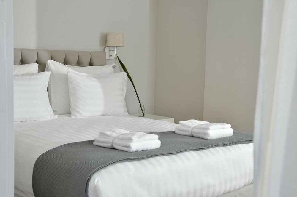 Фото 1900 Athenian House