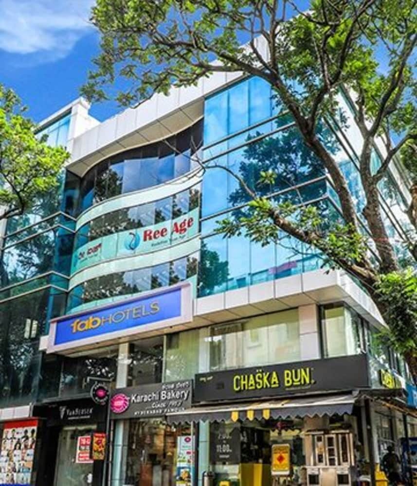 Фото Fabhotel Khb Tower